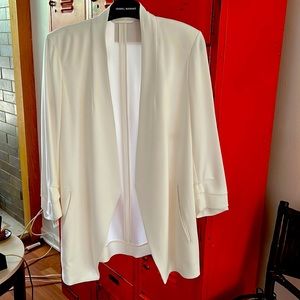 Aritzia babaton power blazer